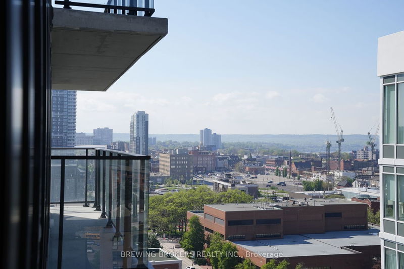 home for lease on 1411-1 Jarvis Street