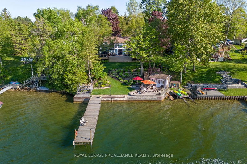 304 Island Rd  Prince Edward County, K0K 2T0 | Image 1