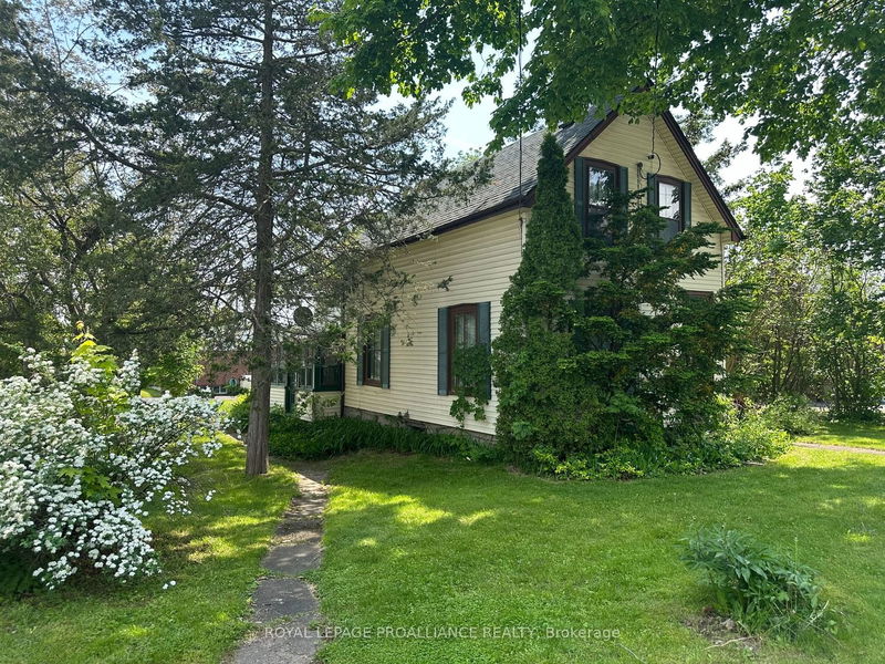 home for sale on 171 Front Street W