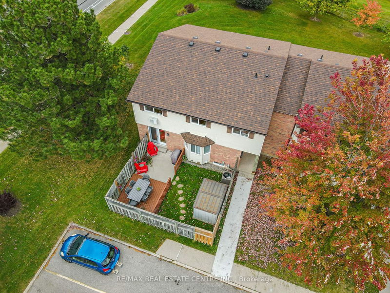 home for sale on 60-40 Silvercreek Pkwy N