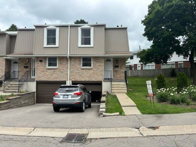 Townhouse sold at 103-10 Angus Road, Hamilton, Vincent, L8K 6K3 - MLS: X8365240