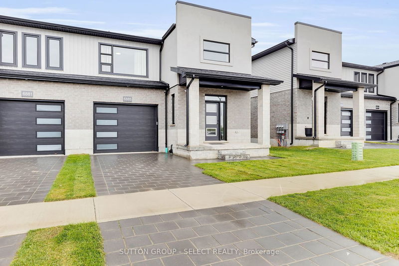 home for sale on 6885 Royal Magnolia Avenue