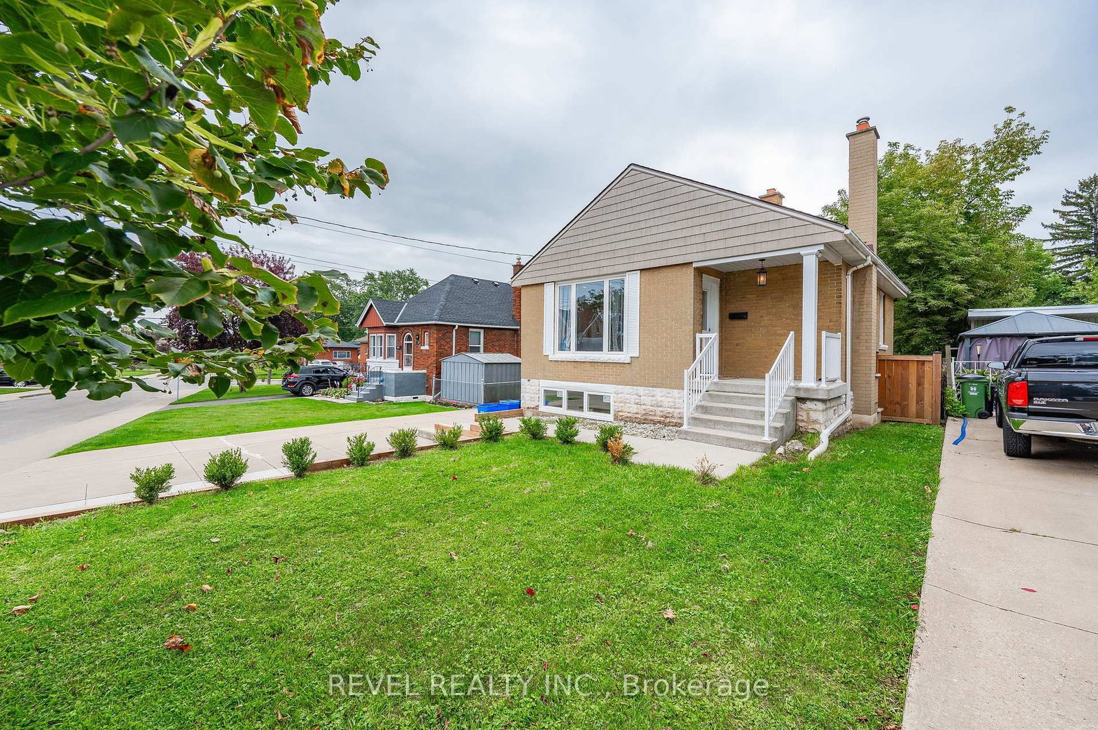 Listing Image 2