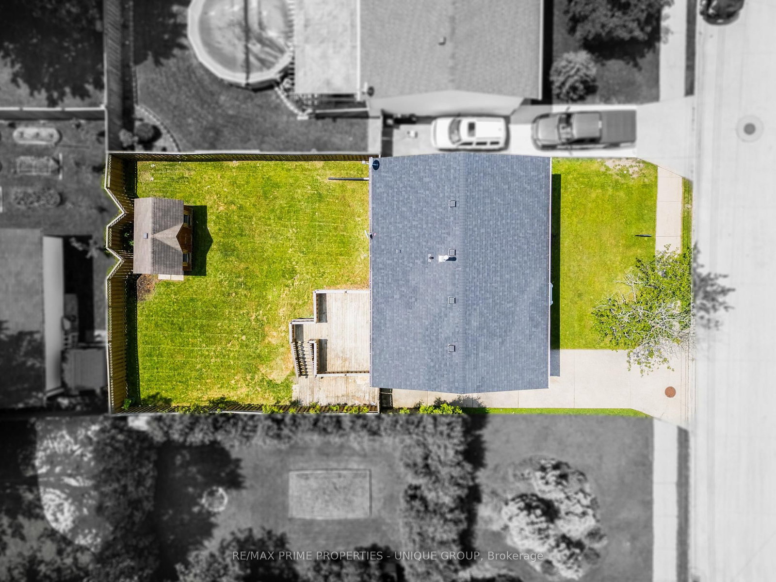 Listing Image 4