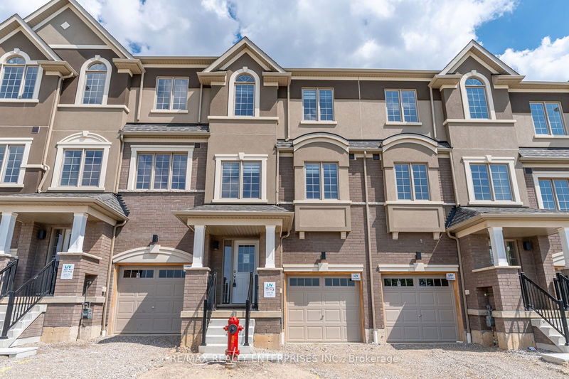 home for lease on 75-620 Colborne Street W