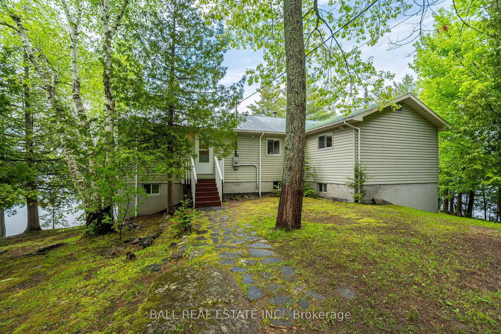 Listing Image 5