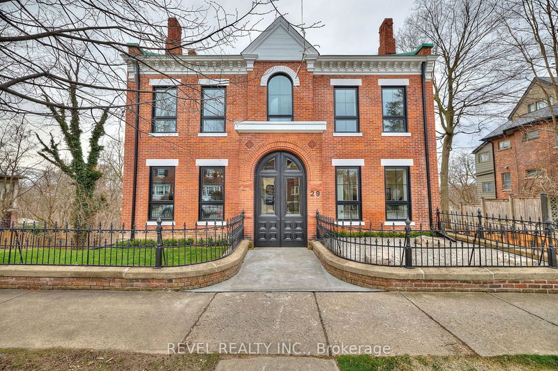 29 Yates St  St. Catharines, L2R 5R3 | Image 1