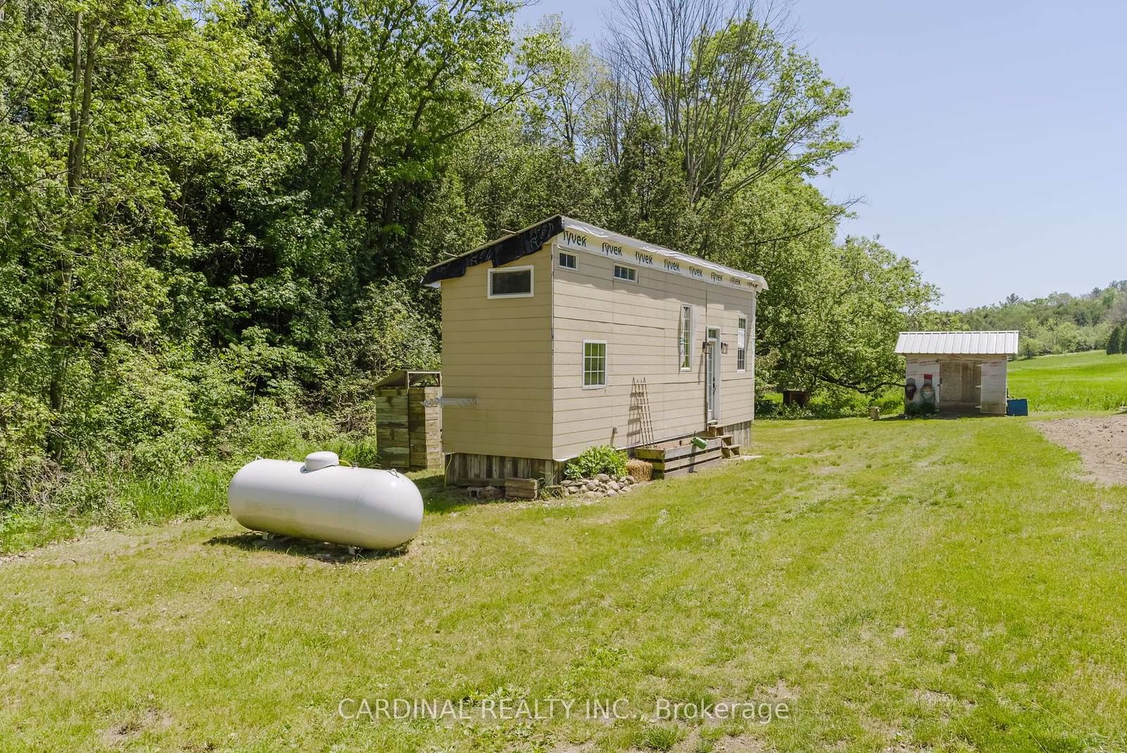 Listing Image 20