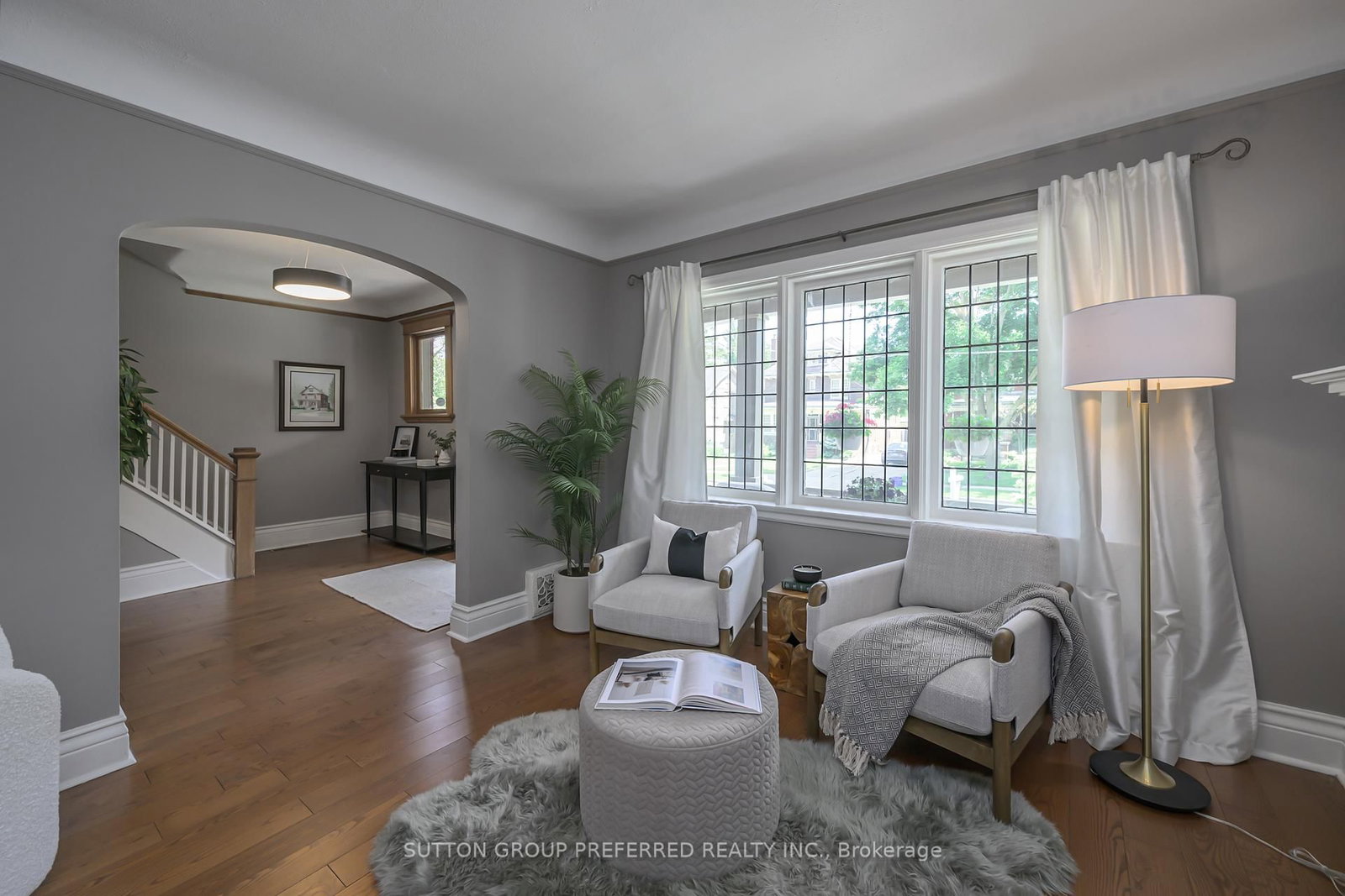 Listing Image 10