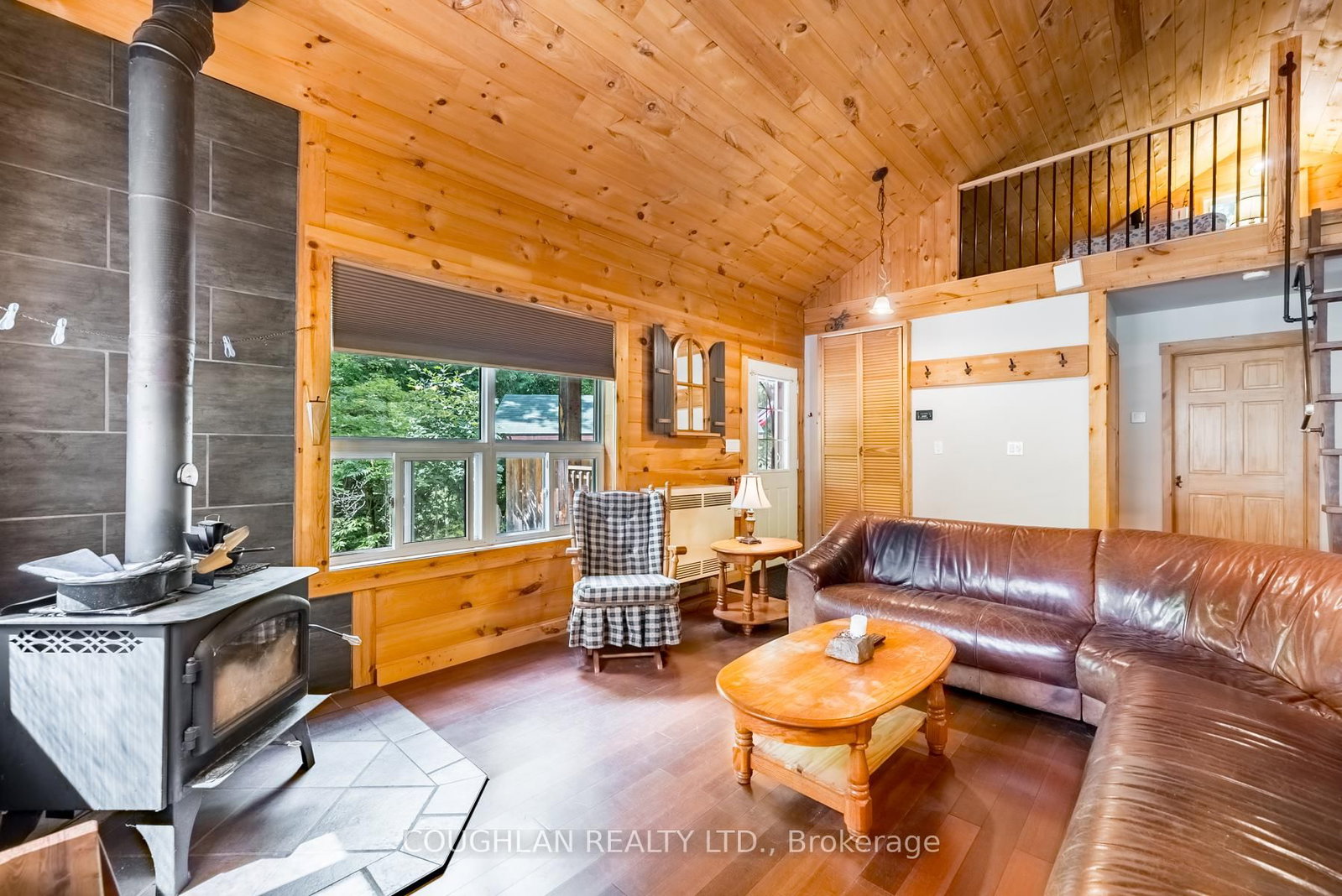 Listing Image 7