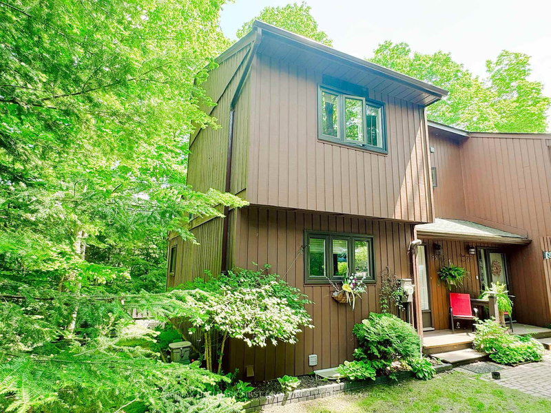 5 - 75 Southbank Dr, Bracebridge, P1L 1G2 | Image 2