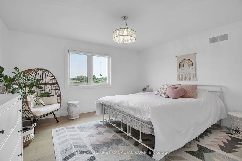 28 Greenbrier Rdge  Thames Centre, N0L 1G5 | Image 30