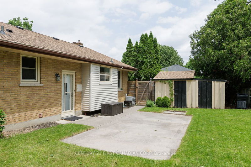 1372 Glenora Dr  London, N5X 1T7 | Image 36