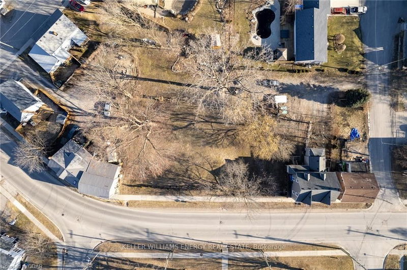 31,37 Union St  Prince Edward County, K0K 2T0 | Image 3