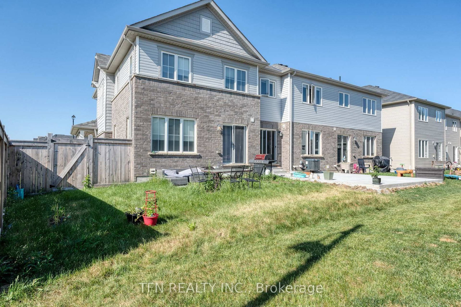 144 Maclachlan Avenue - Photo 25