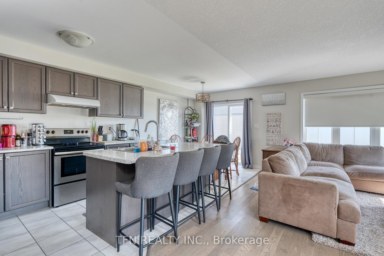 144 Maclachlan Avenue - Photo 9