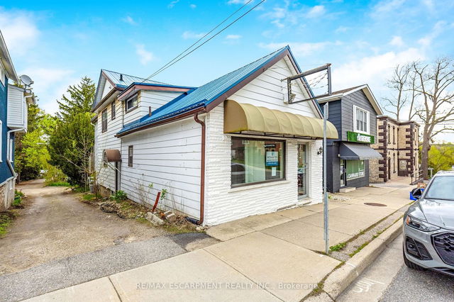 122 Main Street