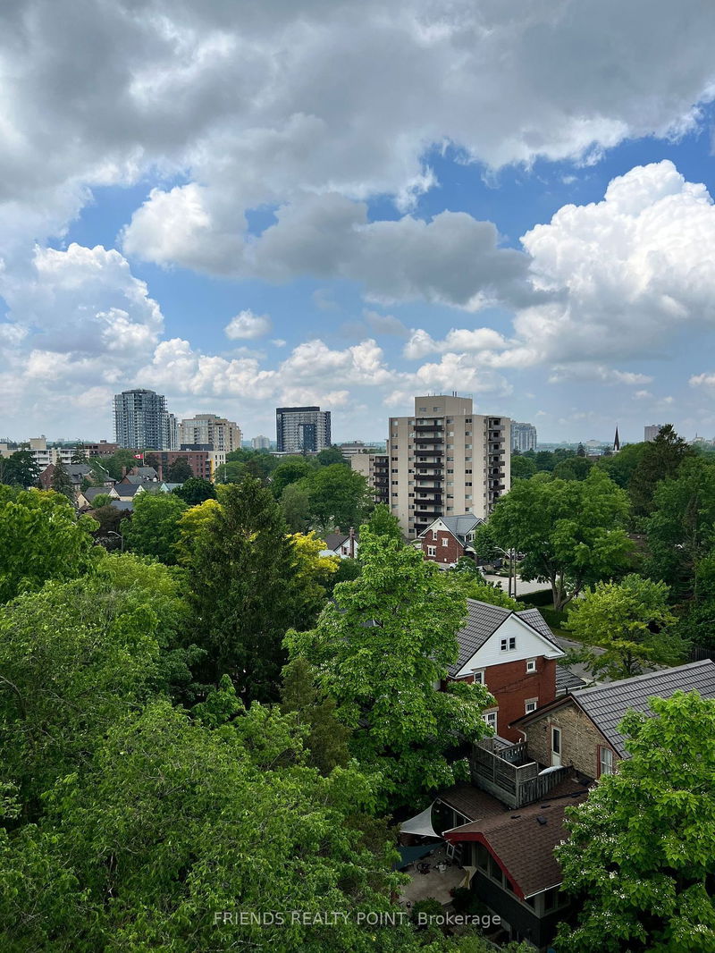 home for lease on 602-103 Roger Street