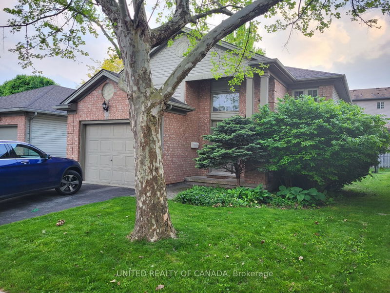 home for lease on 2-145 North Centre Road N