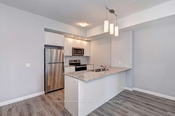 home for lease on 401-108 Garment Street
