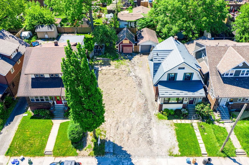 home for sale on 4880 Willmott Street