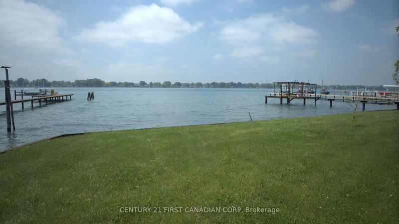 3877 St Clair Pkwy  Lambton Shores, N0P 2B0 | Image 16