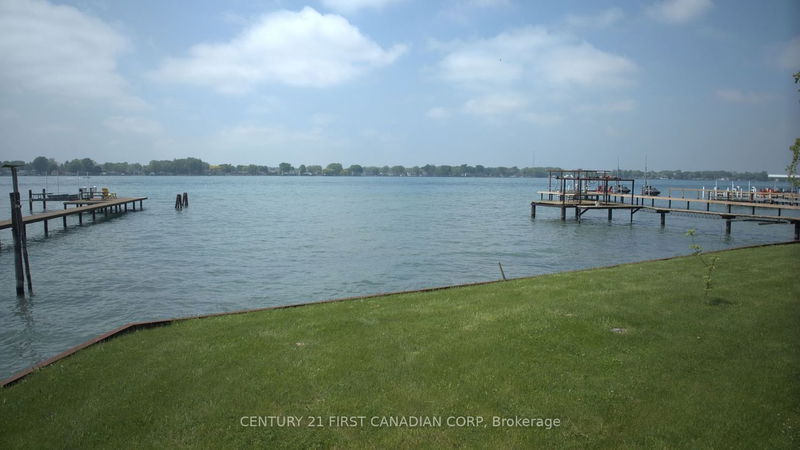 3877 St Clair Pkwy  Lambton Shores, N0P 2B0 | Image 17