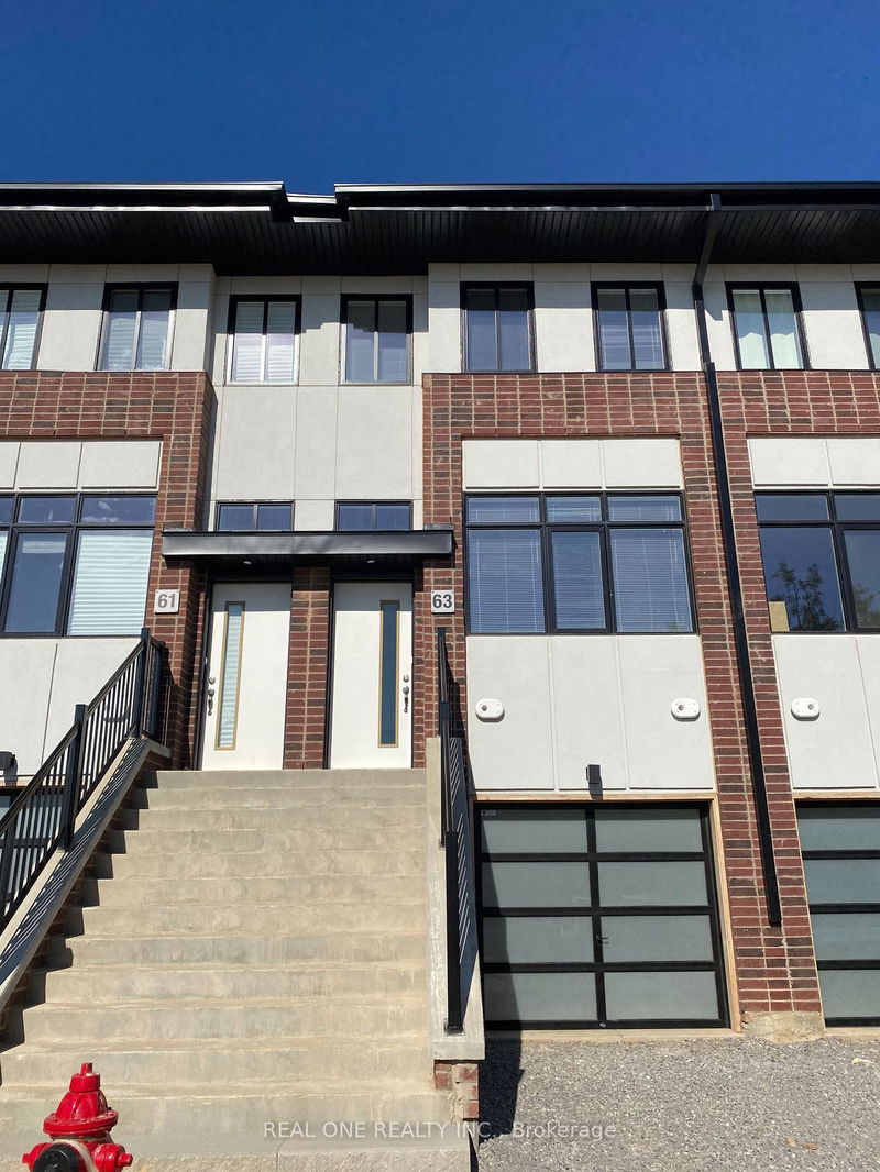 home for lease on 63 Markle Crescent