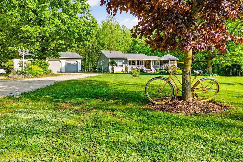 home for sale on 523370 Side Road 6 Road