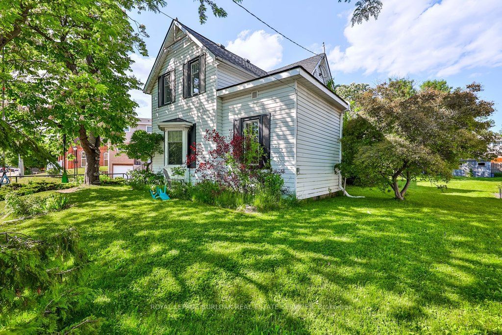 Listing Image 3