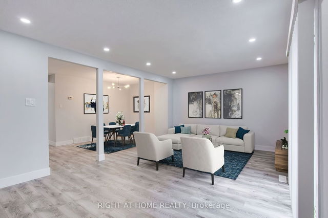 21 - 25 Erica Crescent