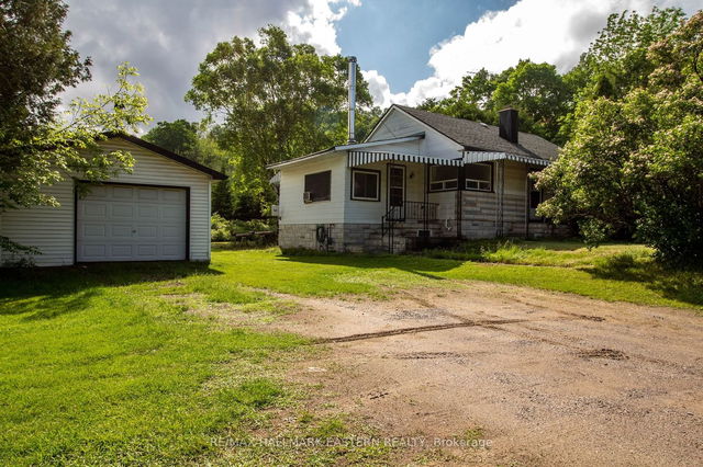 2571 Chemong Road