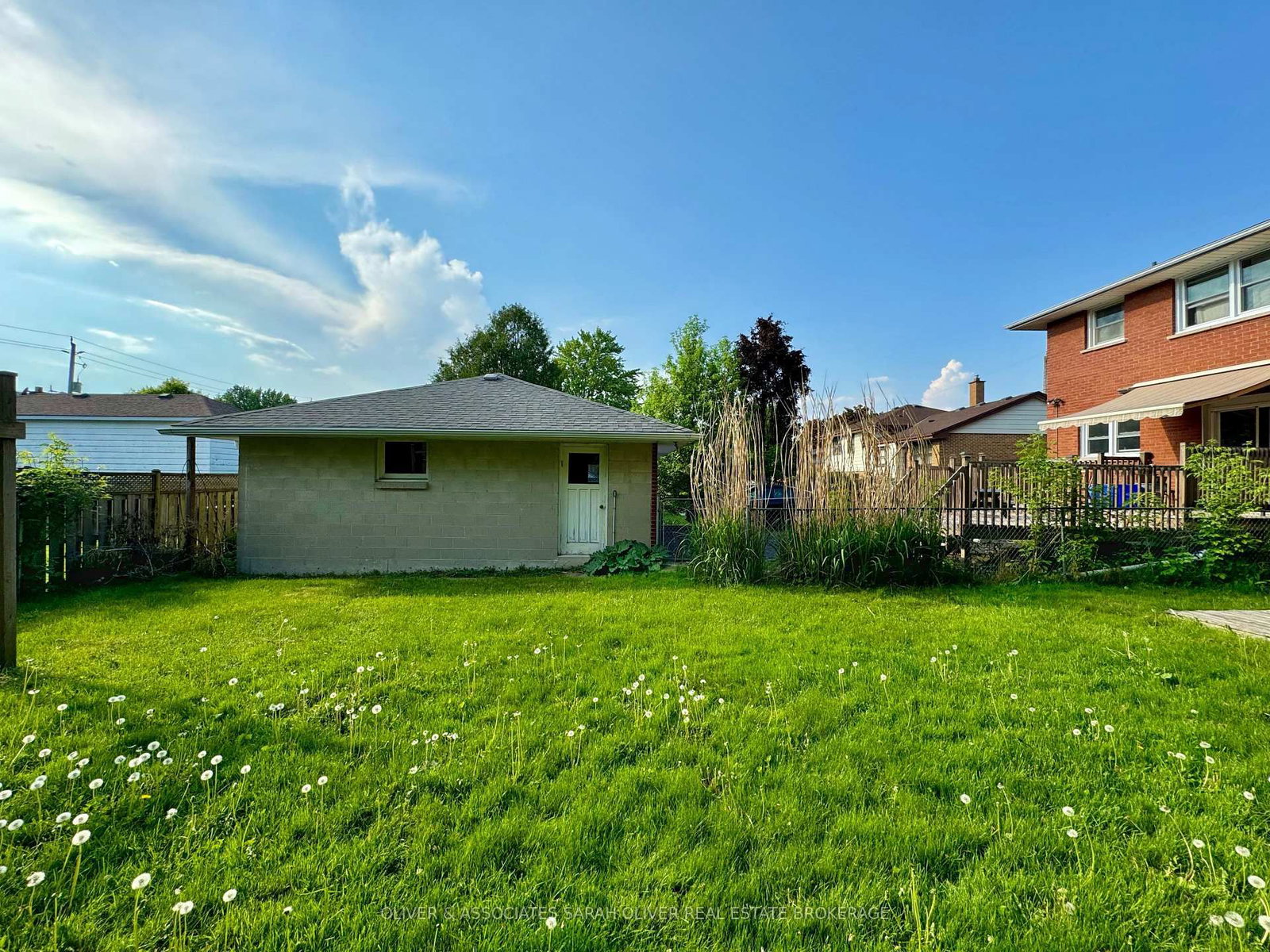 Listing Image 7