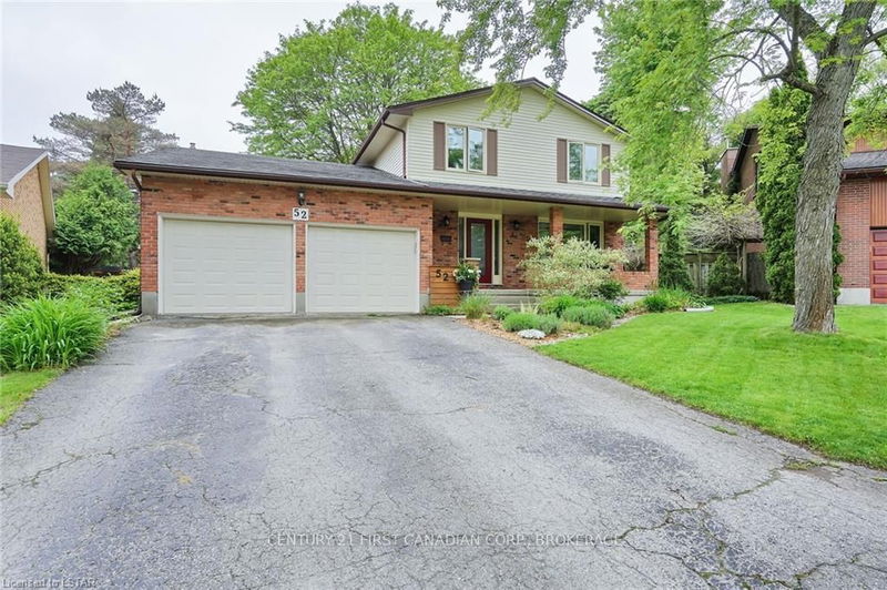 home for sale on 52 CHEPSTOW Close