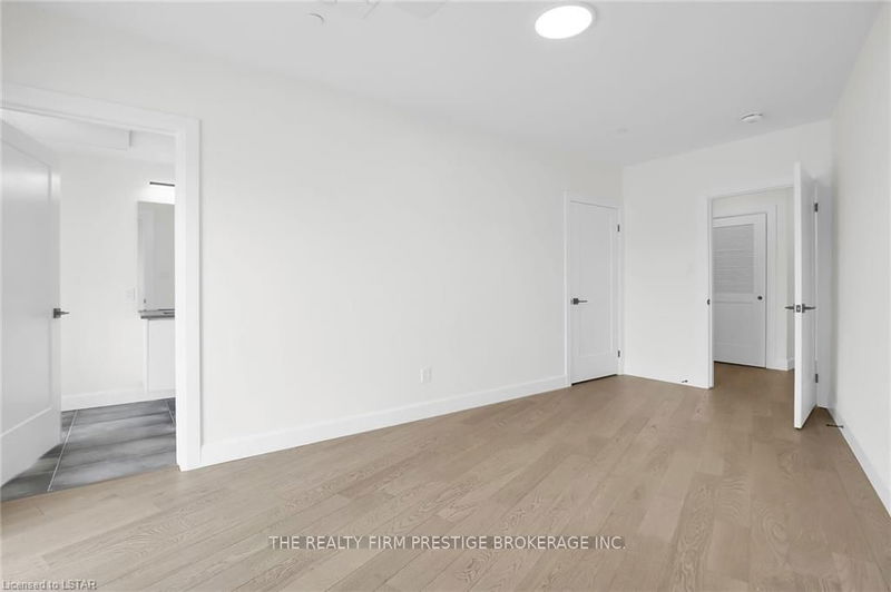  121 - 2082 LUMEN Dr  London, N6K 0L3 | Image 20