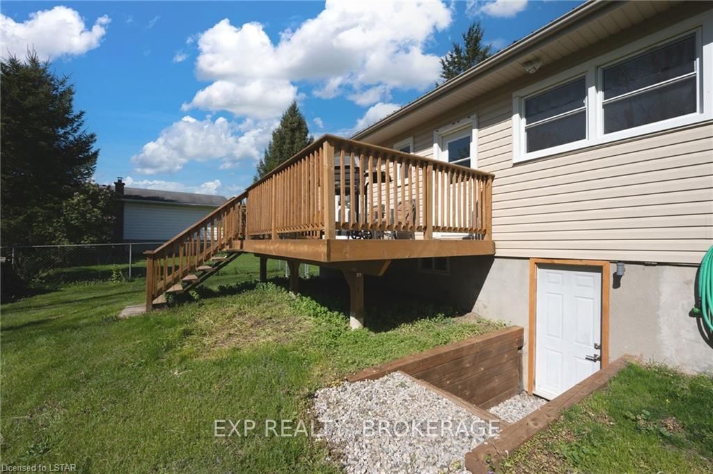 Listing Image 22