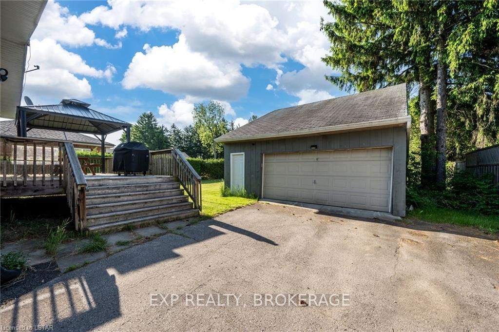 Listing Image 29