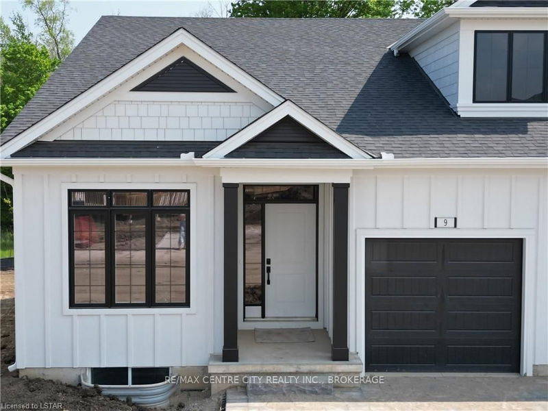 home for lease on 9-1960 Evans Boulevard