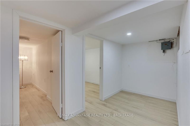 460 REGAL Dr  London, N5Y 1J9 | Image 26