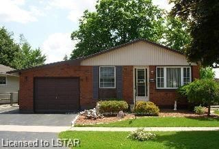 home for lease on MAIN-130 NICHOLAS Crescent