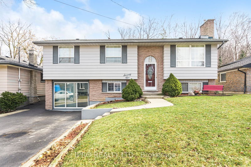 75 Hanover Pl  Hamilton, L8K 5X7 | Image 1