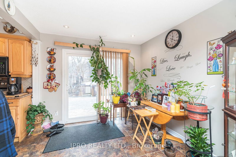 75 Hanover Pl  Hamilton, L8K 5X7 | Image 10