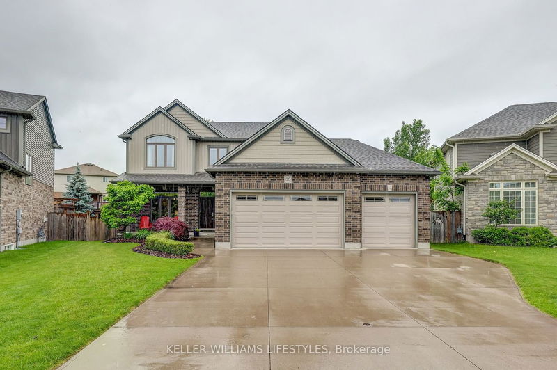 home for sale on 88 Fieldstone Crescent S