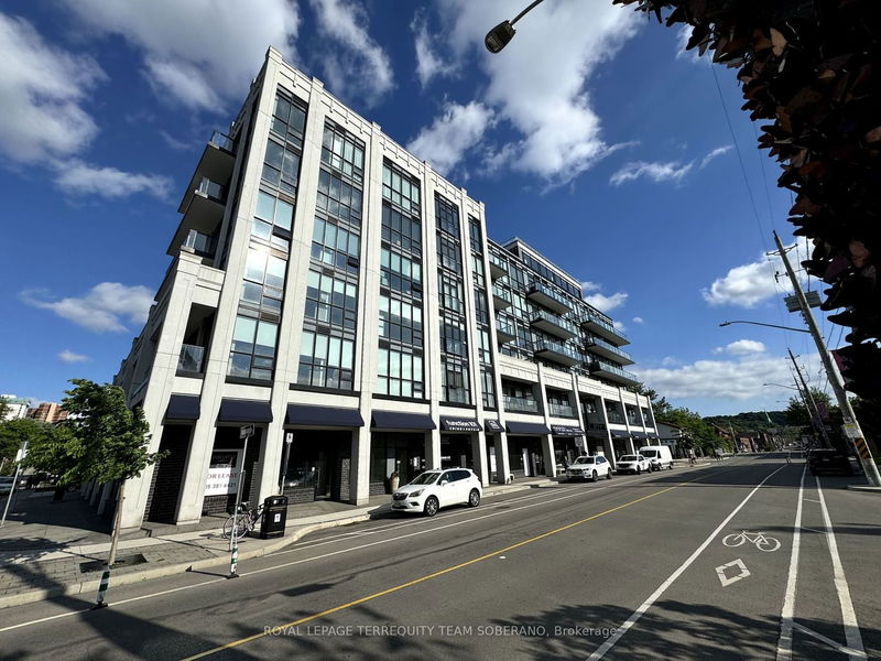 home for lease on 315-101 Locke Street S
