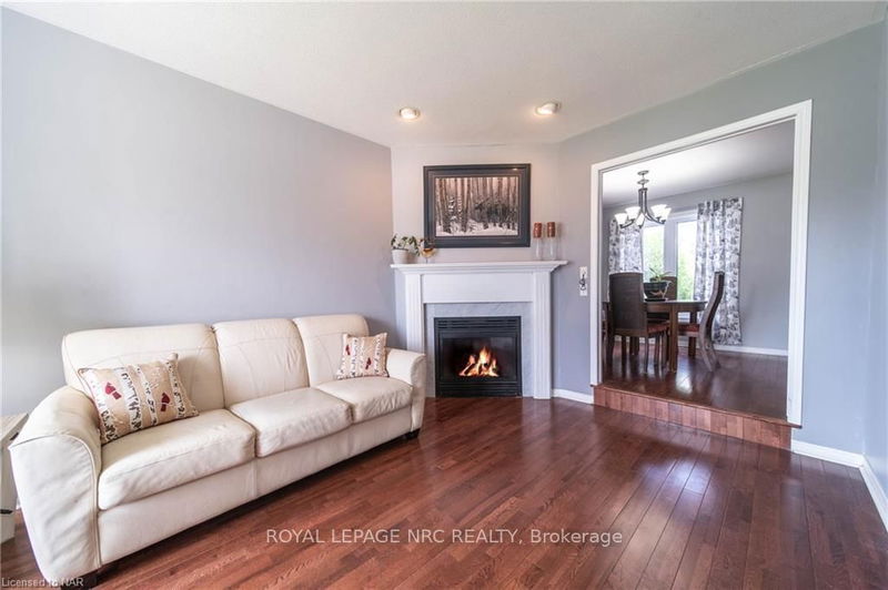 7697 Cortina Cres  Niagara Falls, L2H 3B4 | Image 2