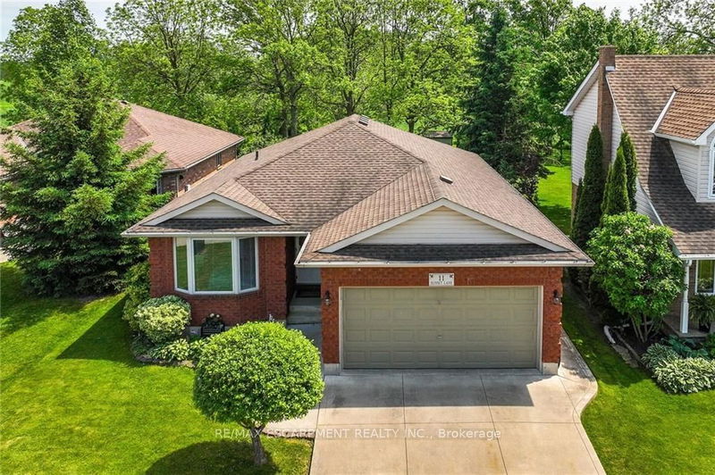 home for sale on 11 Sunset Lane