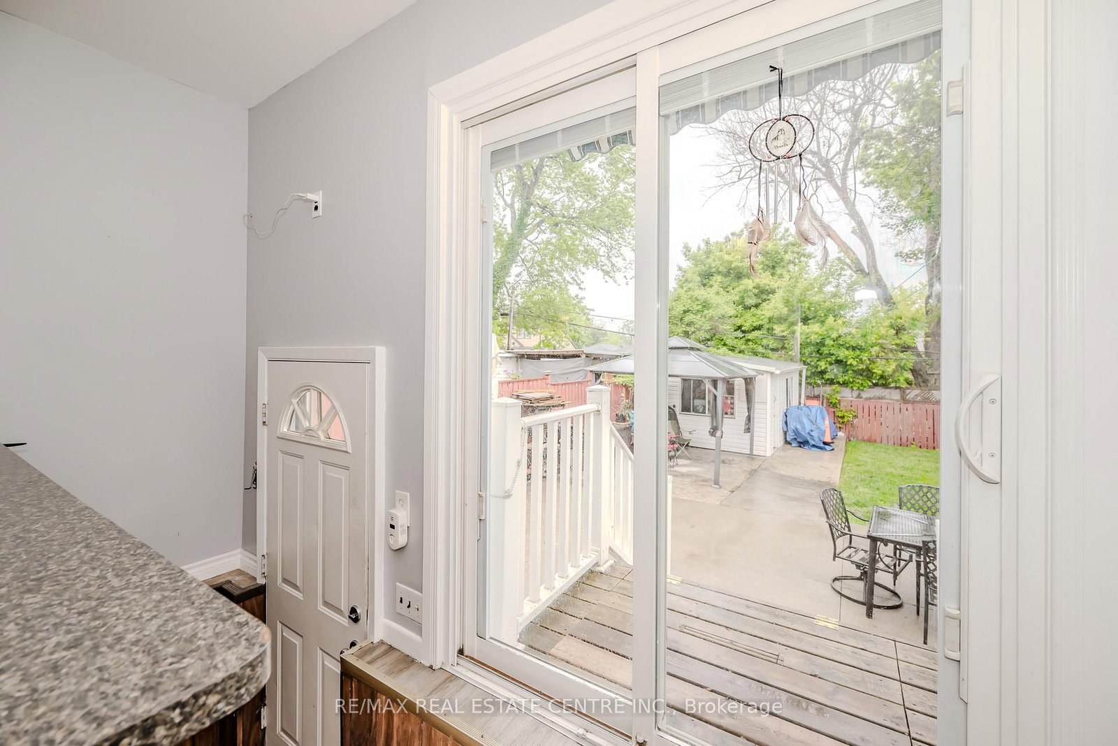 Listing Image 19