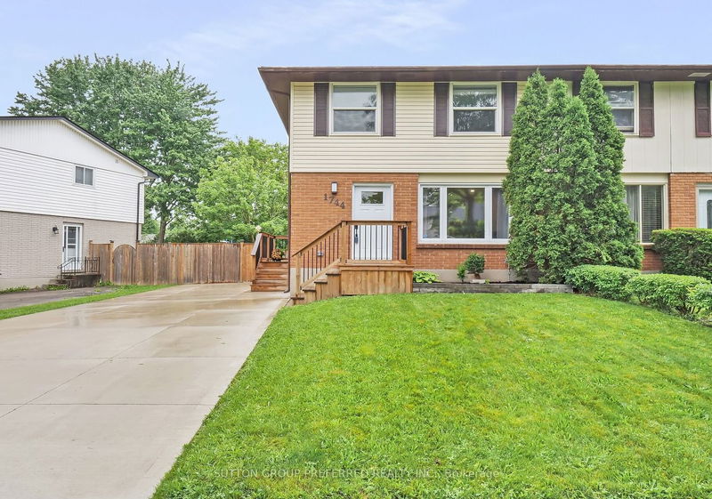 home for sale on 1744 Culver Drive