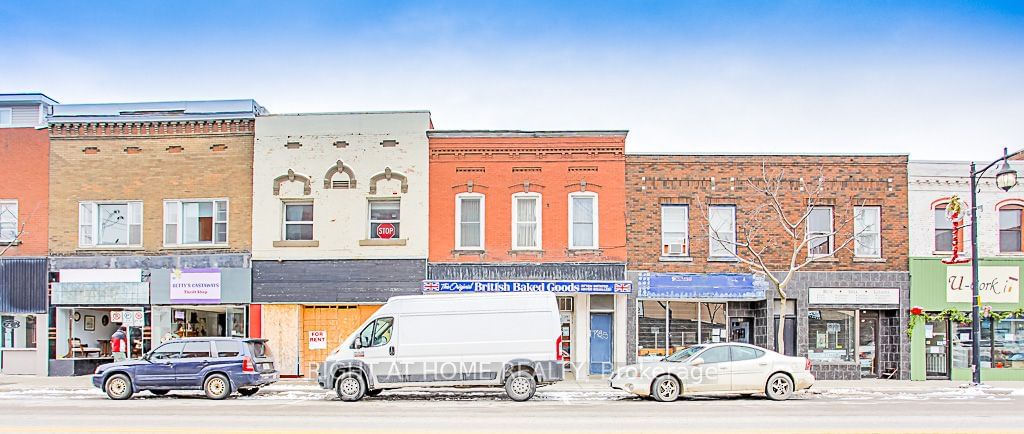 Building in 46 Robinson Street