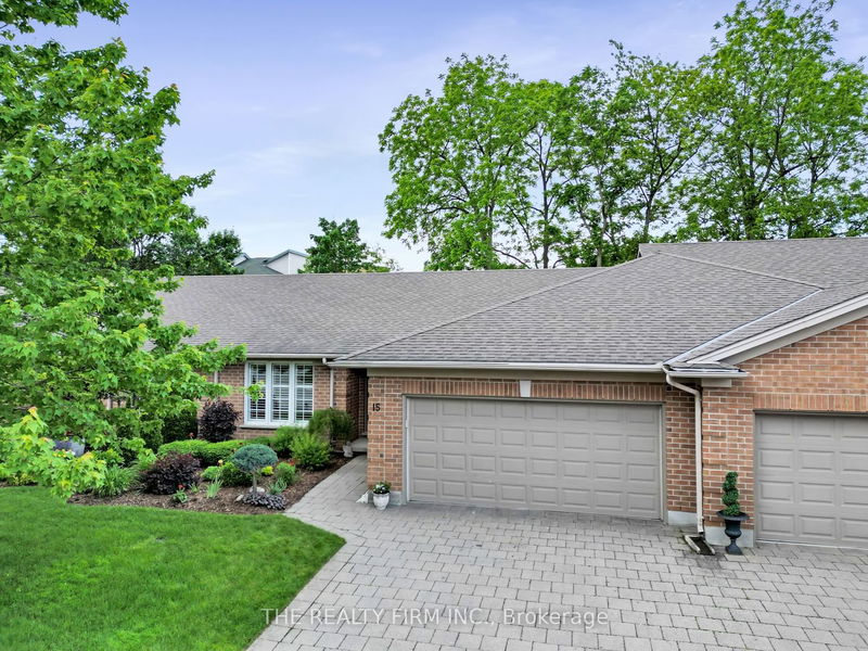 home for sale on 15-505 Cranbrook Road W
